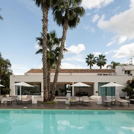 Carlino House Holiday home