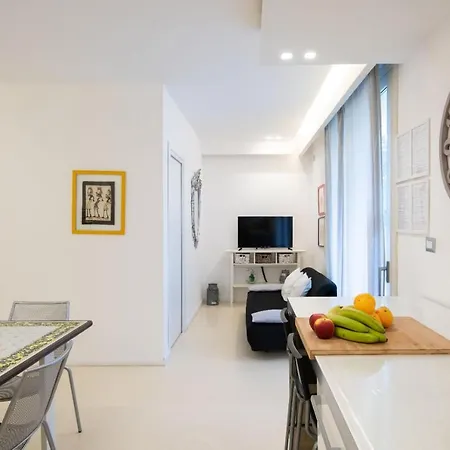 Carlino House