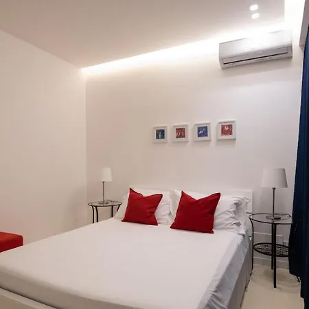 Holiday home Carlino House *