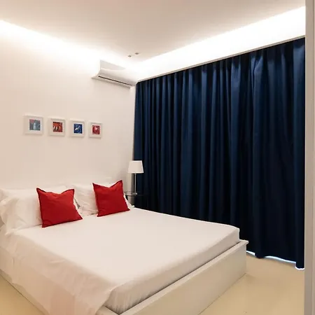 Carlino House Holiday home *